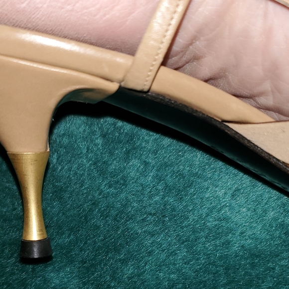 ALFIO CECCONI GOLD SEQUIN & SILK GOLDEN HEEL SLINGBACK KITTEN HEEL SZ 8M - Picture 9 of 16